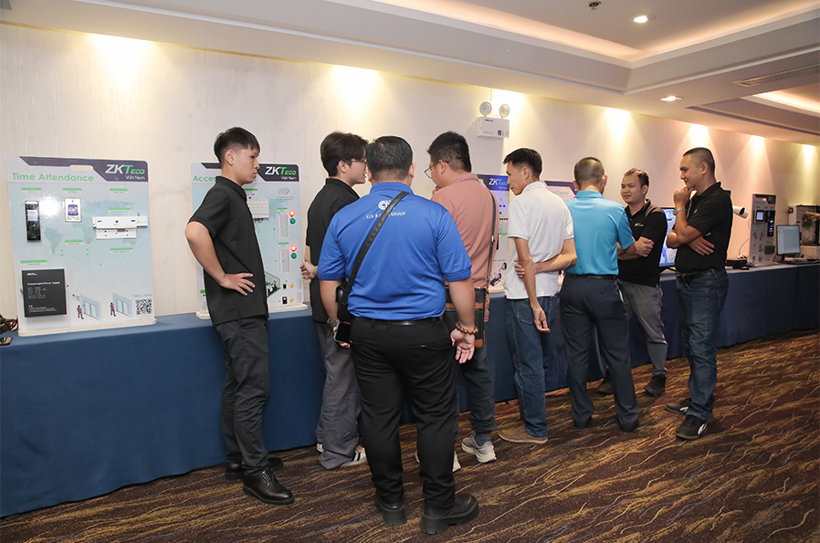zkteco-tid-to-chuc-thanh-cong-hoi-thao-giai-phap-an-ninh-quan-ly-thong-minh-2026.jpg zkteco-tid-to-chuc-thanh-cong-hoi-thao-giai-phap-an-ninh-quan-ly-thong-minh-2026.jpg